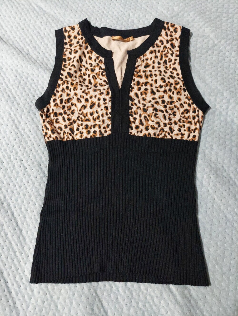 Bellini Black Sweater with Gold Labelbe